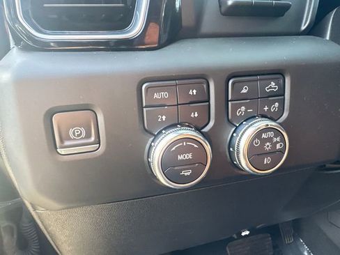 Used 2023 GMC Sierra 1500 Denali Ultimate image 31