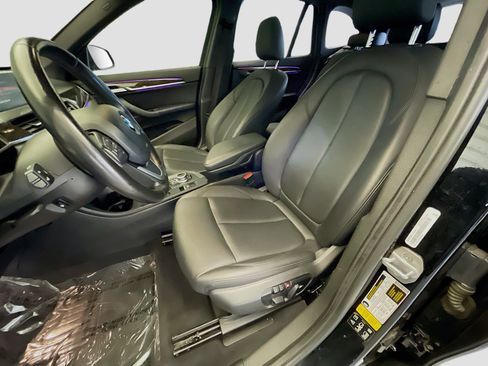 Used 2021 BMW X1 xDrive28i w/ Convenience Package image 13