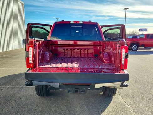 Used 2023 Ford F250 Lariat w/ Chrome Package image 14