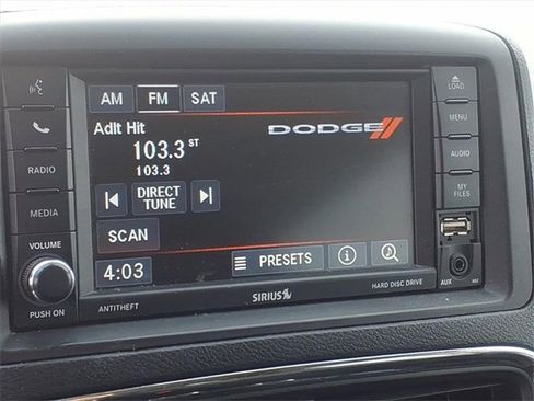 Used 2019 Dodge Grand Caravan SE w/ UConnect Hands-Free Group image 6