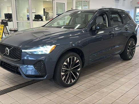 New 2026 Volvo XC60 T8 Ultra w/ Climate Package AWD/4WD image 9