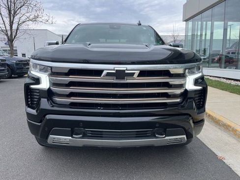 Used 2022 Chevrolet Silverado 1500 High Country image 2