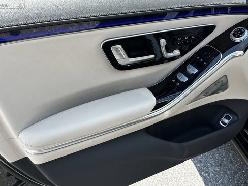 Certified 2022 Mercedes-Benz S 580 4MATIC Sedan image 11