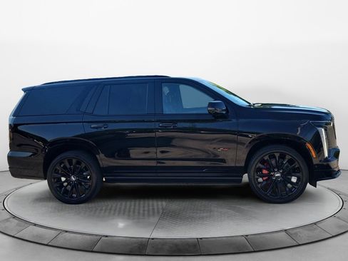 New 2026 Cadillac Escalade V w/ LPO, ONYX Package AWD/4WD image 8