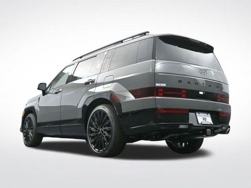 Used 2025 Hyundai Santa Fe Calligraphy w/ Tow & Go Package image 32