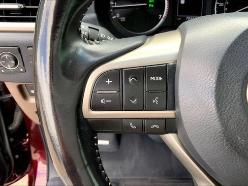 Used 2020 Lexus GX 460 Premium w/ Premium Package AWD/4WD image 11