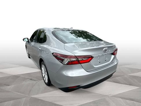 Used 2023 Toyota Camry LE w/ Convenience Package FWD image 6