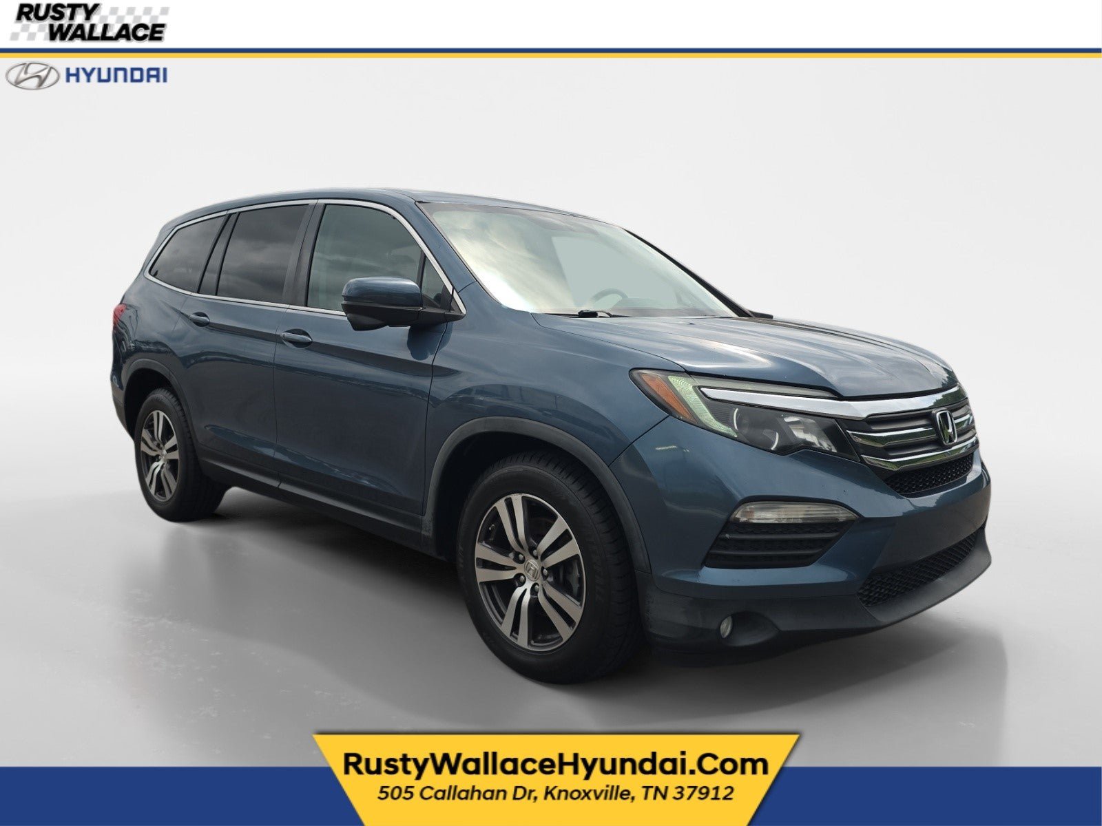 Used 2016 Honda Pilot EX image 1
