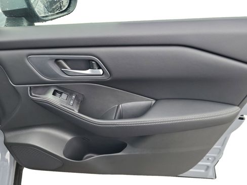 New 2026 Nissan Rogue SV w/ Cold Weather Package AWD/4WD image 26