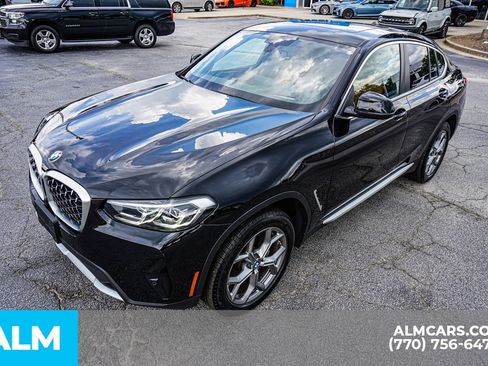 Used 2025 BMW X4 xDrive30i AWD/4WD image 19