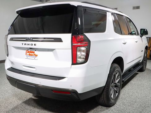 Used 2022 Chevrolet Tahoe Z71 w/ Z71 Off-Road Package image 7