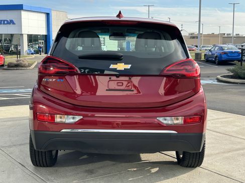 Used 2020 Chevrolet Bolt LT image 6
