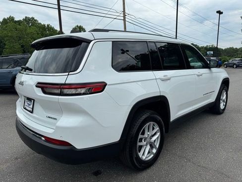 Used 2024 Jeep Grand Cherokee L Laredo AWD/4WD image 9
