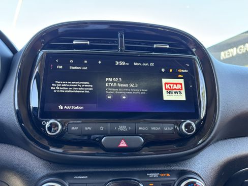 Certified 2024 Kia Soul EX w/ Option Group 015 FWD image 20