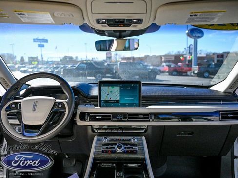 Used 2023 Lincoln Aviator Black Label image 13