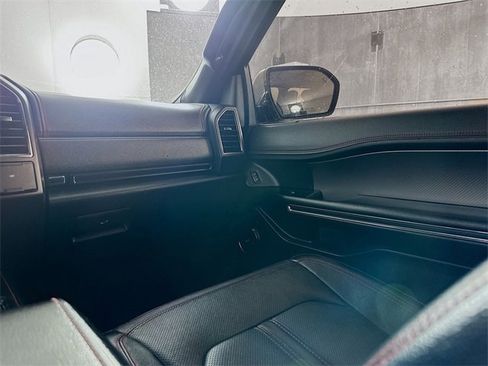 Used 2019 Ford Expedition Limited w/ Equipment Group 303A image 25