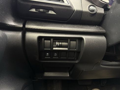 Used 2023 Subaru Crosstrek 2.0i Premium image 15