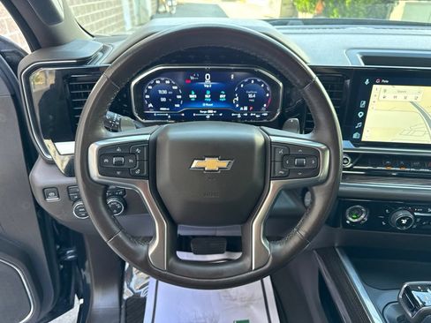 Used 2023 Chevrolet Silverado 1500 LT AWD/4WD image 21