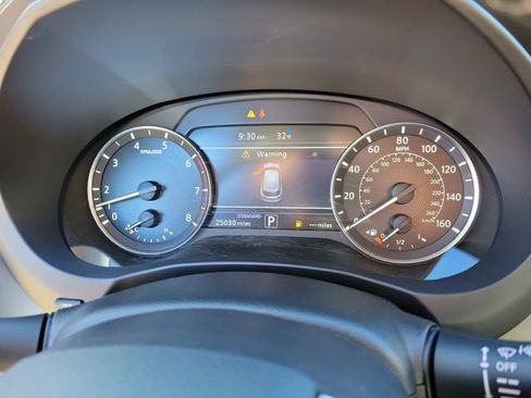 Used 2023 INFINITI QX50 Luxe image 21