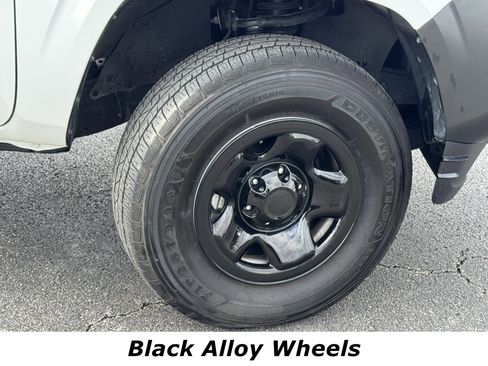 Used 2023 Toyota Tacoma SR image 14