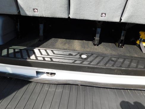 Used 2018 Ford Transit 350 XL RWD image 39