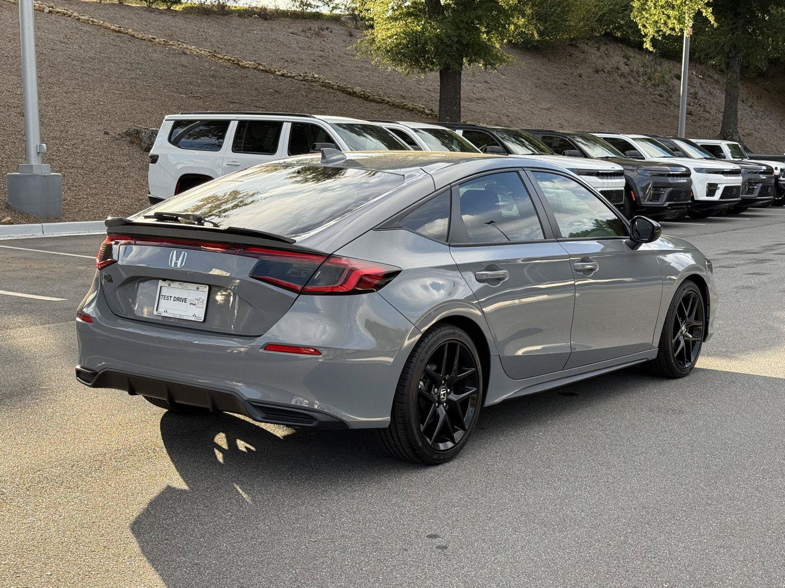 Used 2025 Honda Civic Sport image 5