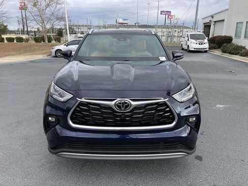Used 2022 Toyota Highlander Platinum image 8