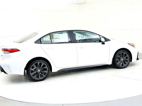 New 2026 Toyota Corolla SE image 6