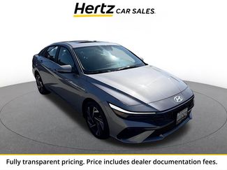Used 2025 Hyundai Elantra Limited FWD video 1