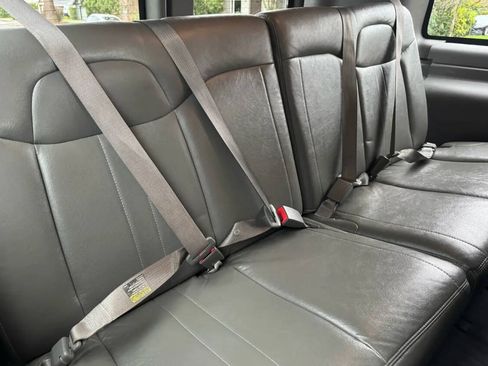 Used 2014 Chevrolet Express 2500 LS RWD image 14