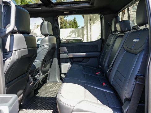 Used 2026 Ford F250 Platinum AWD/4WD image 18
