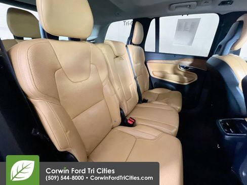 Used 2016 Volvo XC90 T6 Inscription AWD/4WD image 17