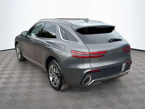 Used 2024 Genesis GV70 2.5T w/ Advanced Package AWD/4WD image 8