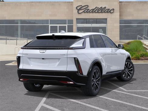 New 2026 Cadillac Lyriq Sport image 4