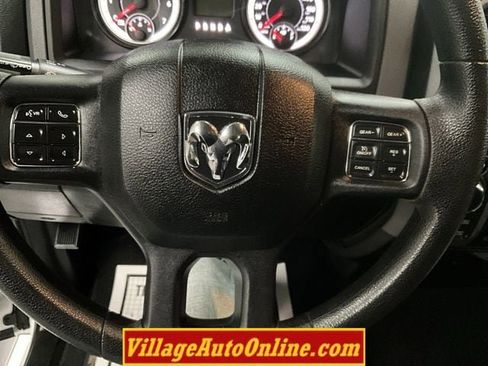 Used 2015 RAM 1500 Express image 17