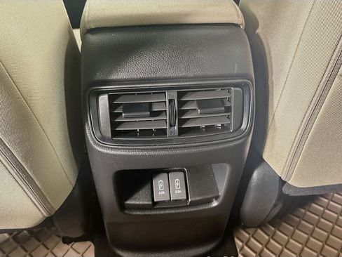 Used 2018 Honda CR-V EX image 28