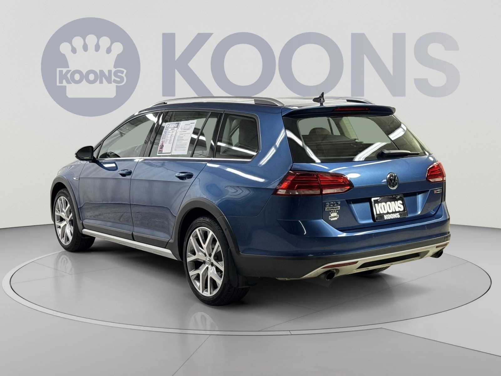 Used 2019 Volkswagen Golf Alltrack SEL AWD/4WD image 18