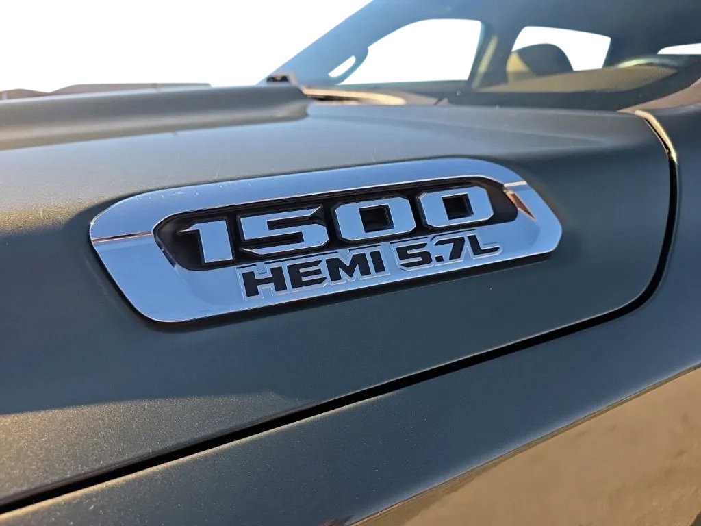 Used 2020 RAM 1500 Big Horn AWD/4WD image 10