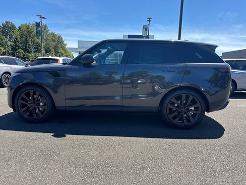 New 2026 Land Rover Range Rover Sport SE AWD/4WD image 2