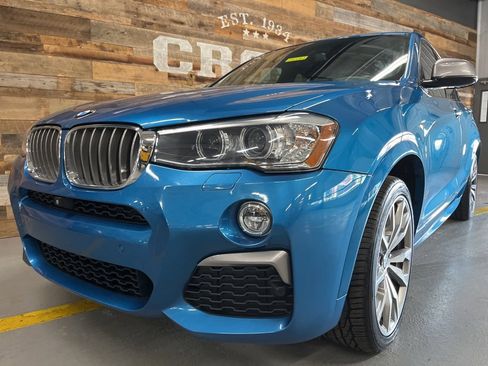 Used 2017 BMW X4 M40i image 11