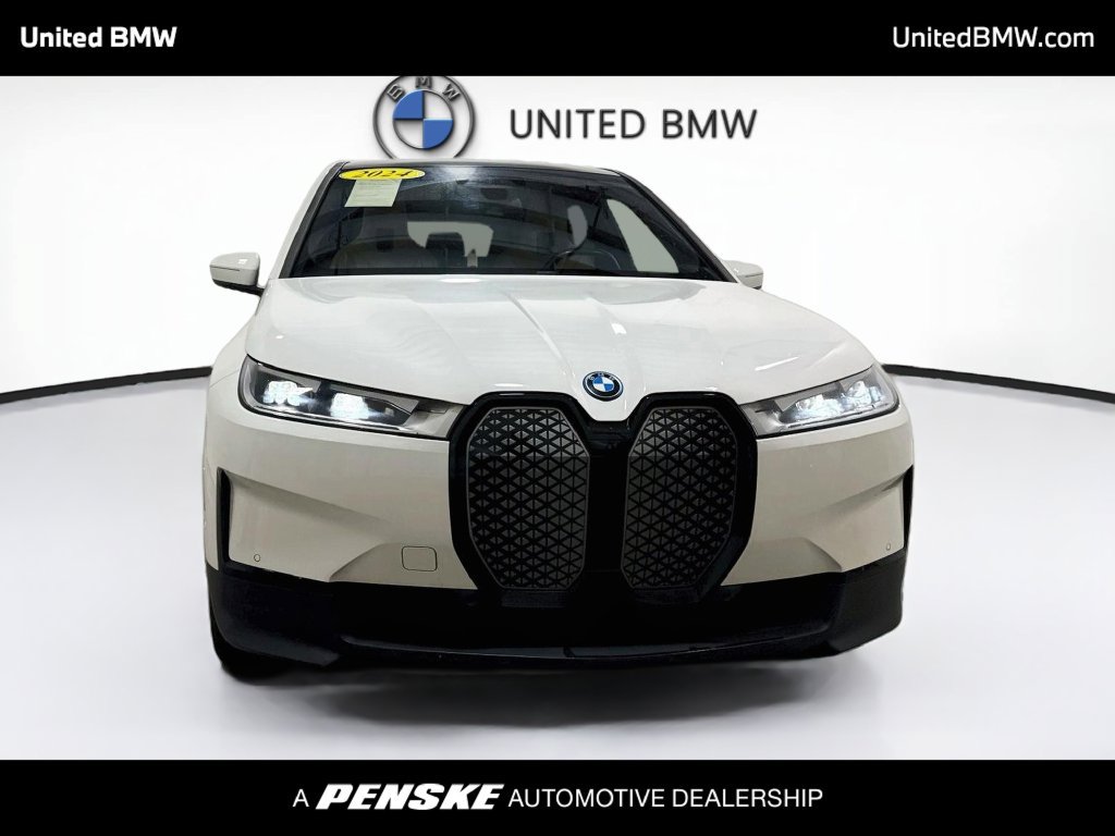 Certified 2024 BMW iX xDrive50 AWD/4WD image 2