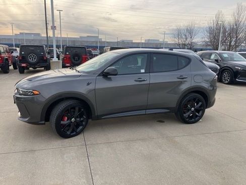 Certified 2024 Dodge Hornet R/T AWD/4WD image 5