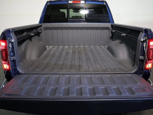 Used 2023 RAM 1500 Big Horn AWD/4WD image 10