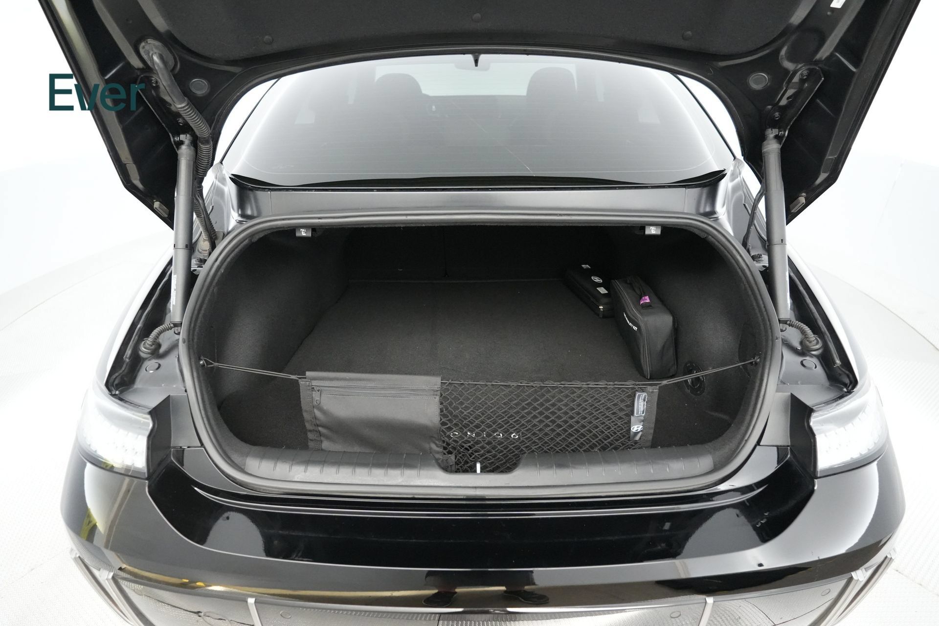 Used 2025 Hyundai Ioniq 6 SEL RWD image 8