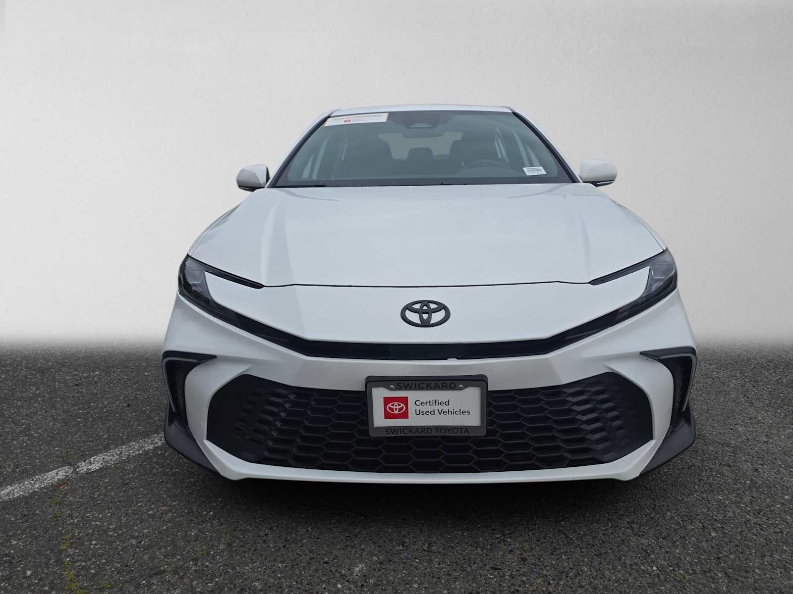 Used 2026 Toyota Camry SE w/ Convenience Package FWD image 8