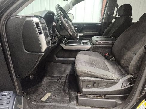 Used 2018 Chevrolet Silverado 1500 LT w/ All Star Edition AWD/4WD image 12