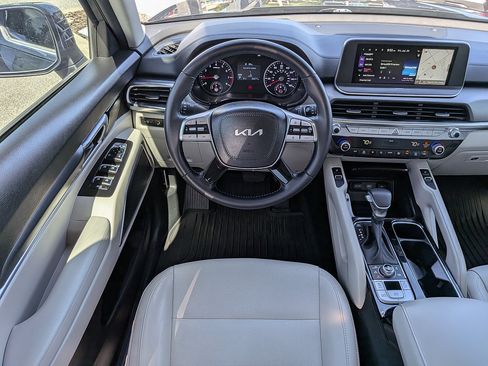 Used 2022 Kia Telluride S AWD/4WD image 15