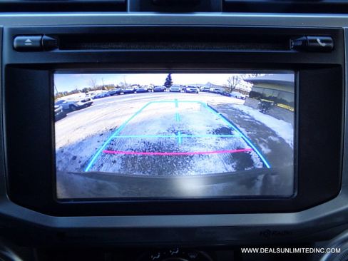 Used 2015 Toyota 4Runner SR5 image 15