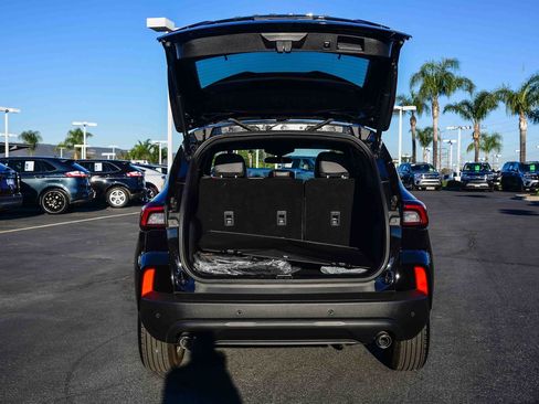 Used 2025 Ford Escape ST-Line w/ Equipment Group 301A image 25