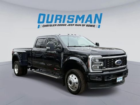 Used 2025 Ford F450 Lariat w/ FX4 Off-Road Package image 1